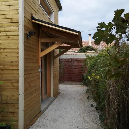Le Petit De Shantay Youstay Apartamento Nîmes